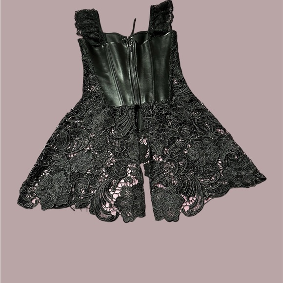 Dreamgirl Black Faux Leather & Venice Lace Fully Boned Corset SIZE 32 (Bra size) - Picture 2 of 4